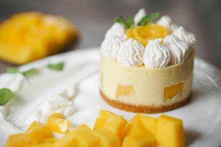 Mango Cake with Mango Cream Filling